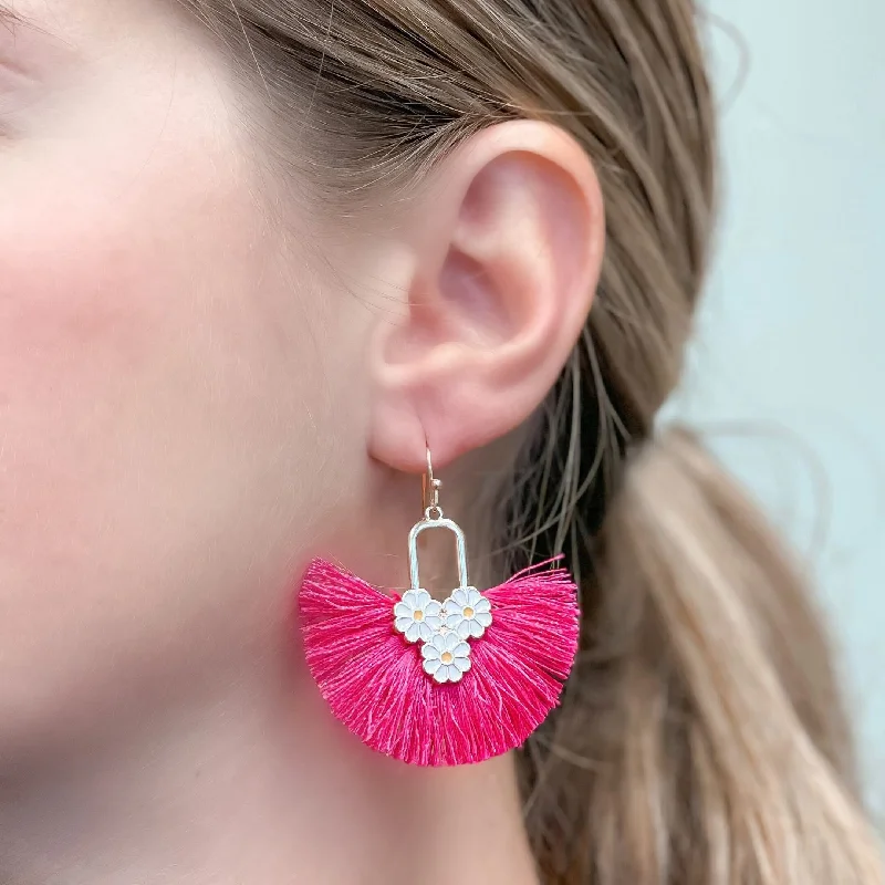 Hoop earrings with colorful beads for a fun and playful vibe-Daisy Tassel Fringe Dangle Earrings