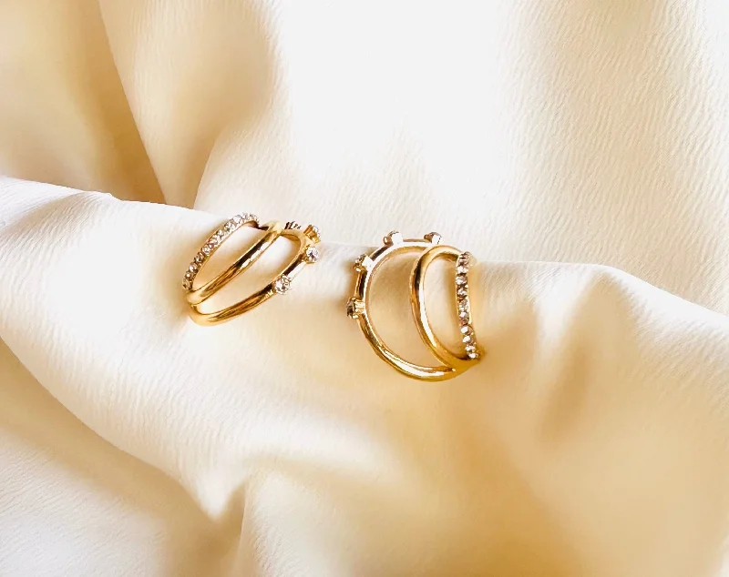 Best hoop earrings with gold-plated finishes for an affordable luxury vibe-Holiday Modern Triple Hoop Earrings