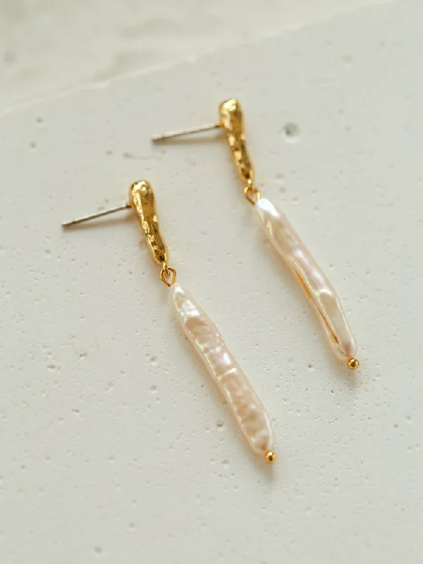 Stylish hoop earrings with diamond accents for an elegant and sparkling effect-Streamer Toothpick Baroque Pearl Earrings