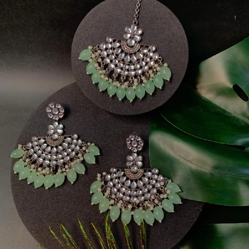 Drop Earrings with Polished Shine -Etnico Ethnic Stylish Silver Oxidised Kundan Pearl Chandbali Earrings With Maang Tikka Set For Women And Girls (TE3106ZMin)