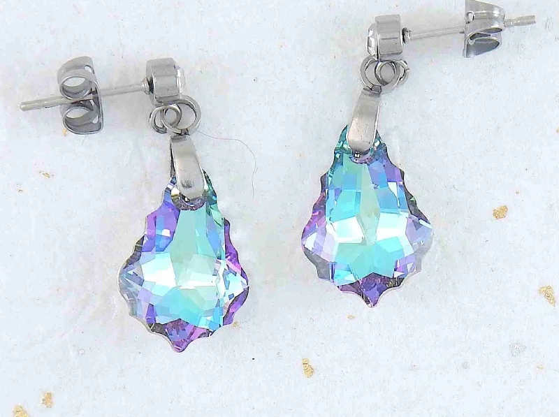 Drop Earrings with Floral Motifs -Short earrings with 16mm Vitrail Light (blue/lilac) baroque Swarovski crystals, stainless steel studs with tiny clear crystals