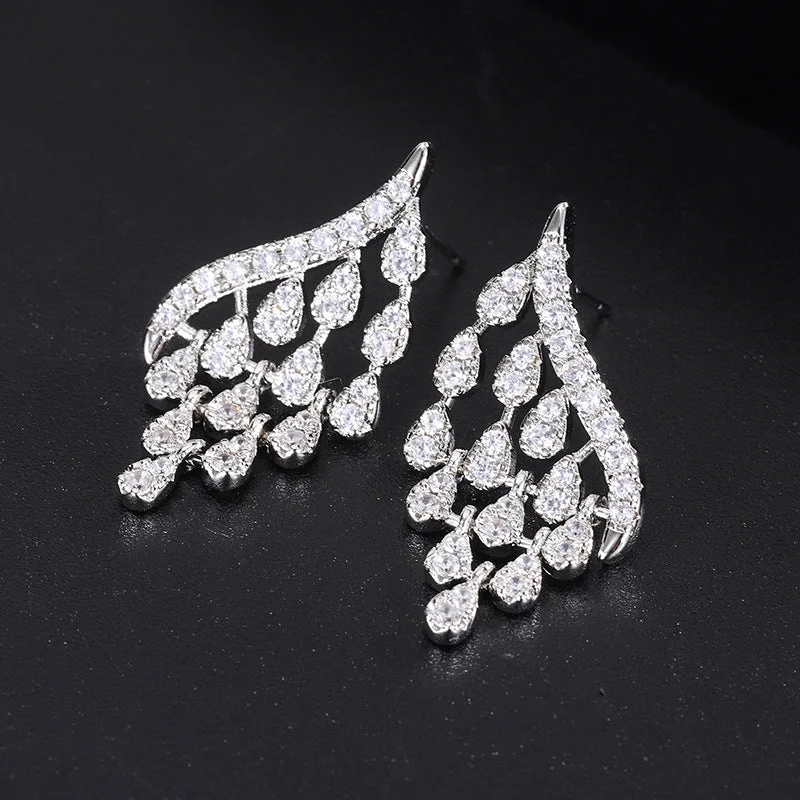 Drop Earrings for Wellness Routine -White zircon earrings with fringe  681850127507