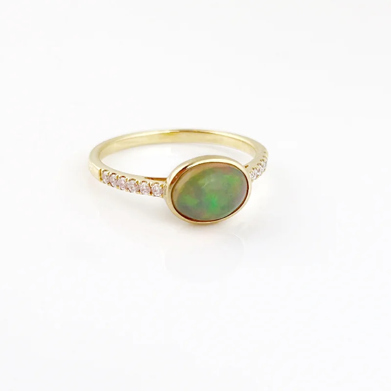 Rings with raw citrine for sunny charm -East-West Ethiopian Opal Ring