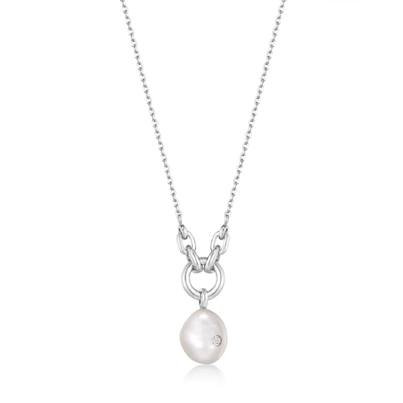 Necklaces and pendants with celestial starburst designs for a radiant look-Pearl Sparkle Pendant Necklace