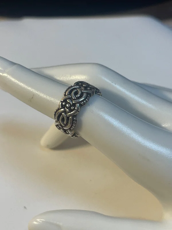 Rings with delicate filigree sapphire settings -Ring Sterling Silver By Brighton, Size: 6